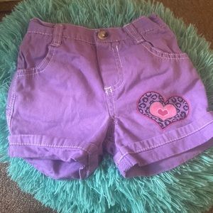 18months purple baby shorts with a lil heart on it 💕